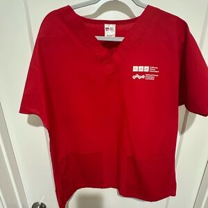 California Nurse Association Scrub top red medium